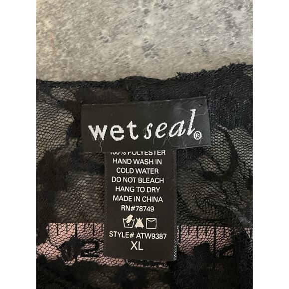 Wet Seal Y2K Mesh Lace Cami Tank Top XL Whimsigoth Dark Elegance 2000s - Picture 4 of 8